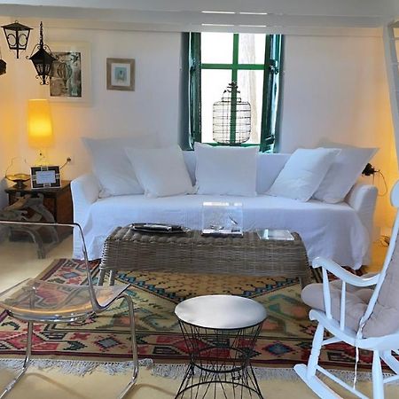 האלקי Hypate, Traditional Island Cottage מראה חיצוני תמונה