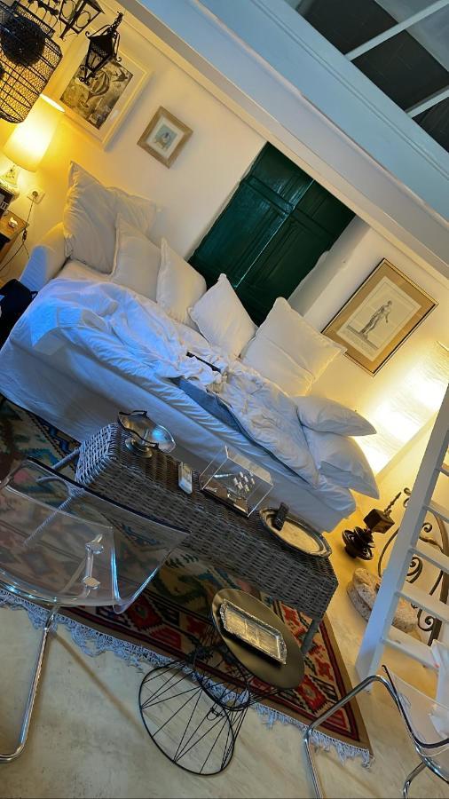 האלקי Hypate, Traditional Island Cottage מראה חיצוני תמונה