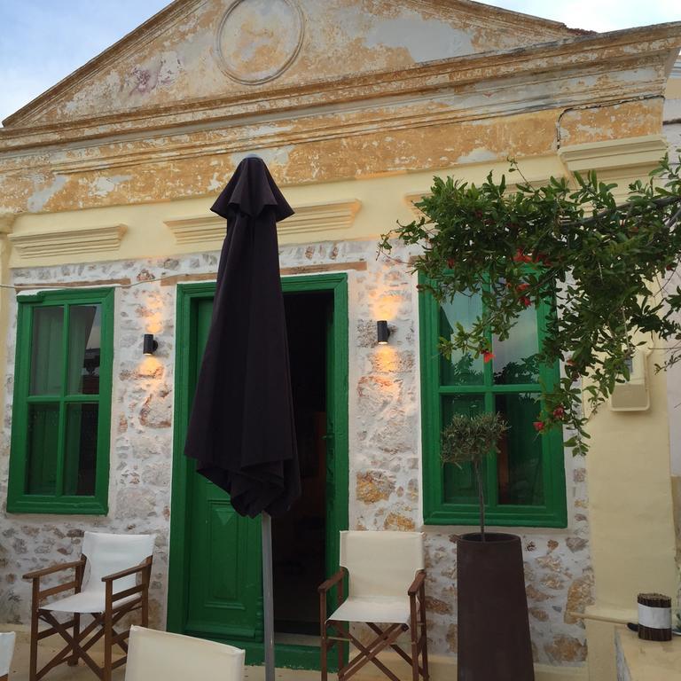 האלקי Hypate, Traditional Island Cottage מראה חיצוני תמונה